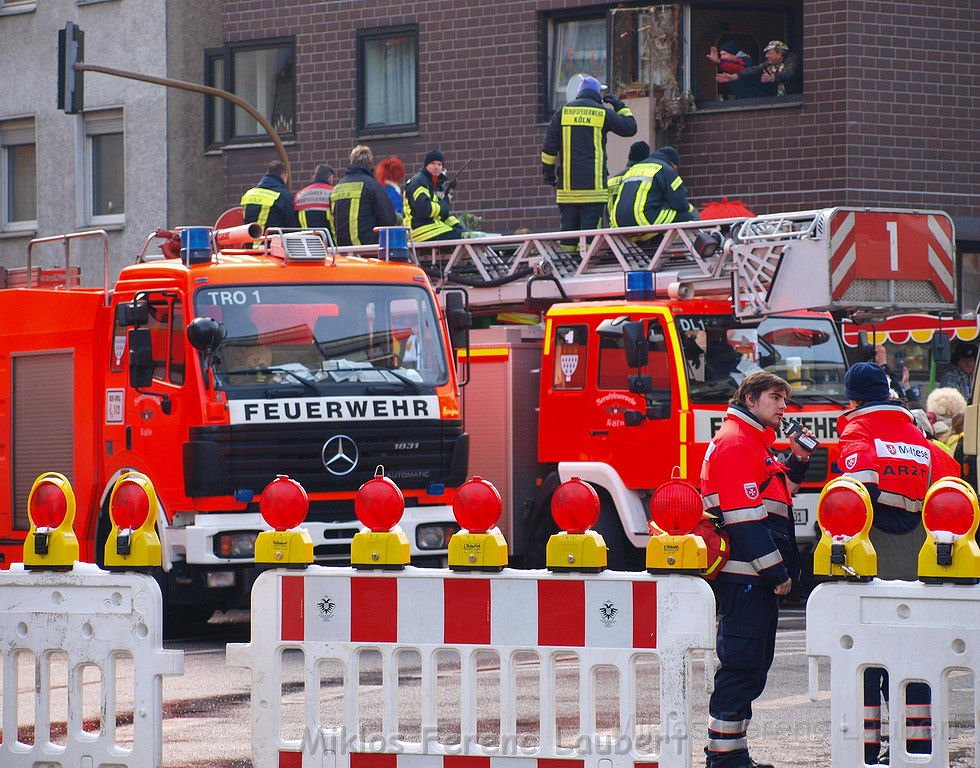 Feuerwehr Rettungsdienst Koelner Rosenmontagszug 2010 P053.JPG